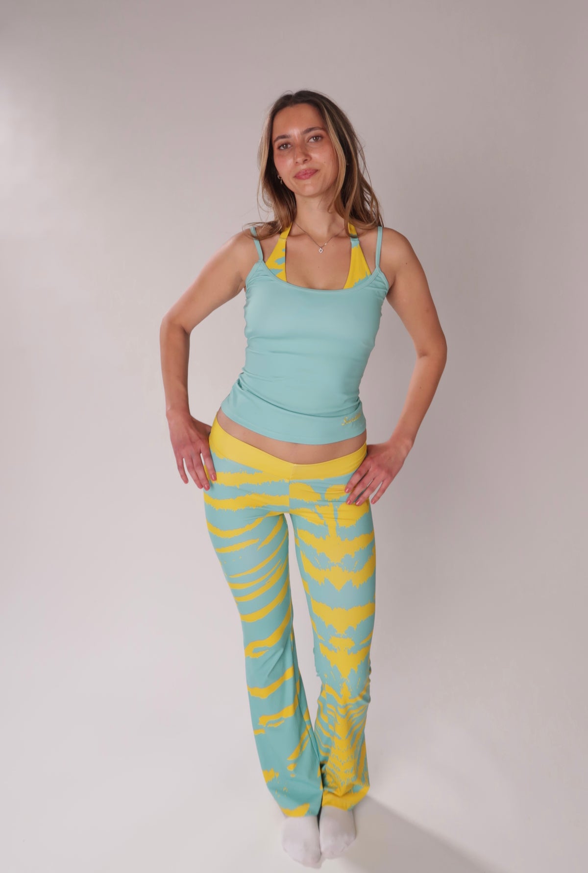 Tropical ara Leggings